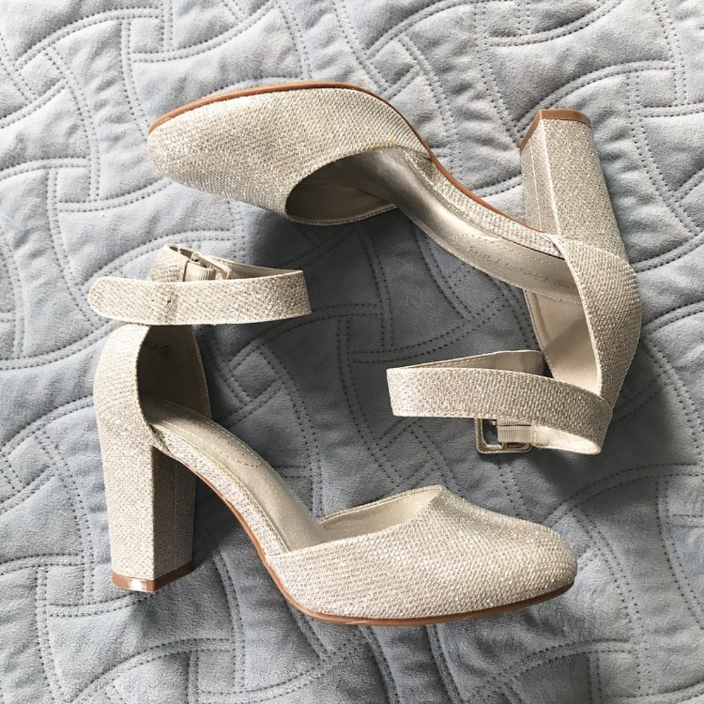 Silver Pumps